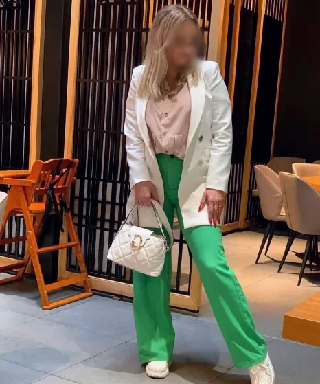 Britt, 38