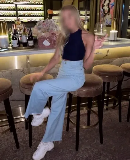 Dilara, 34