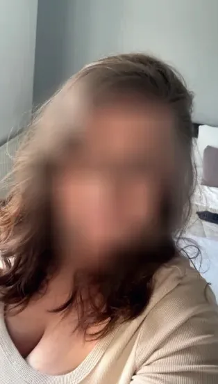 Kirsten, 36
