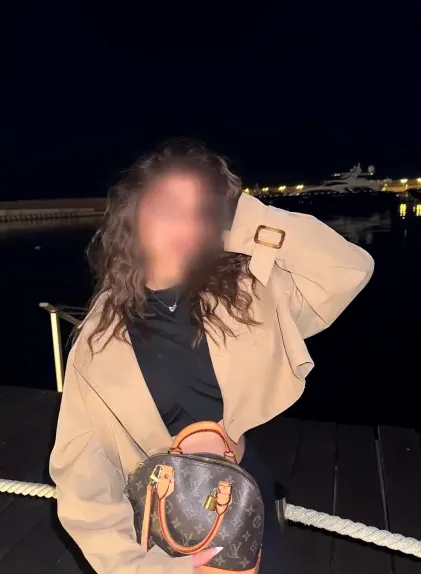 Naomi, 29