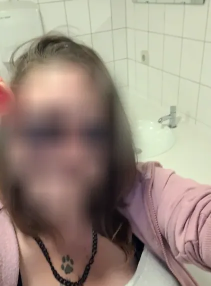 Nova, 33