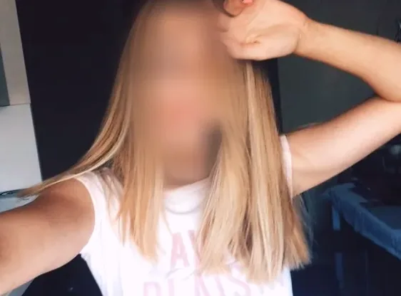 Sofie, 28