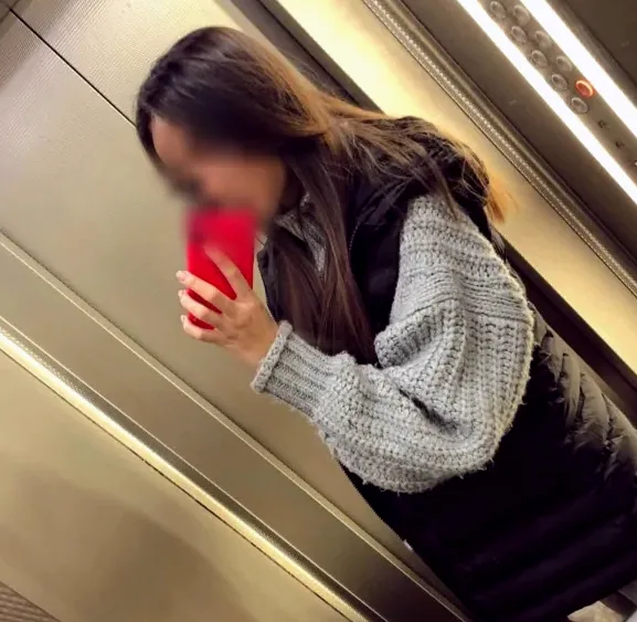 Soukaina, 31