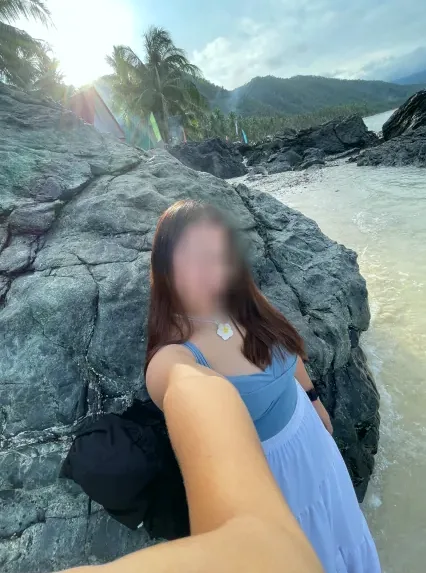 Vera, 24
